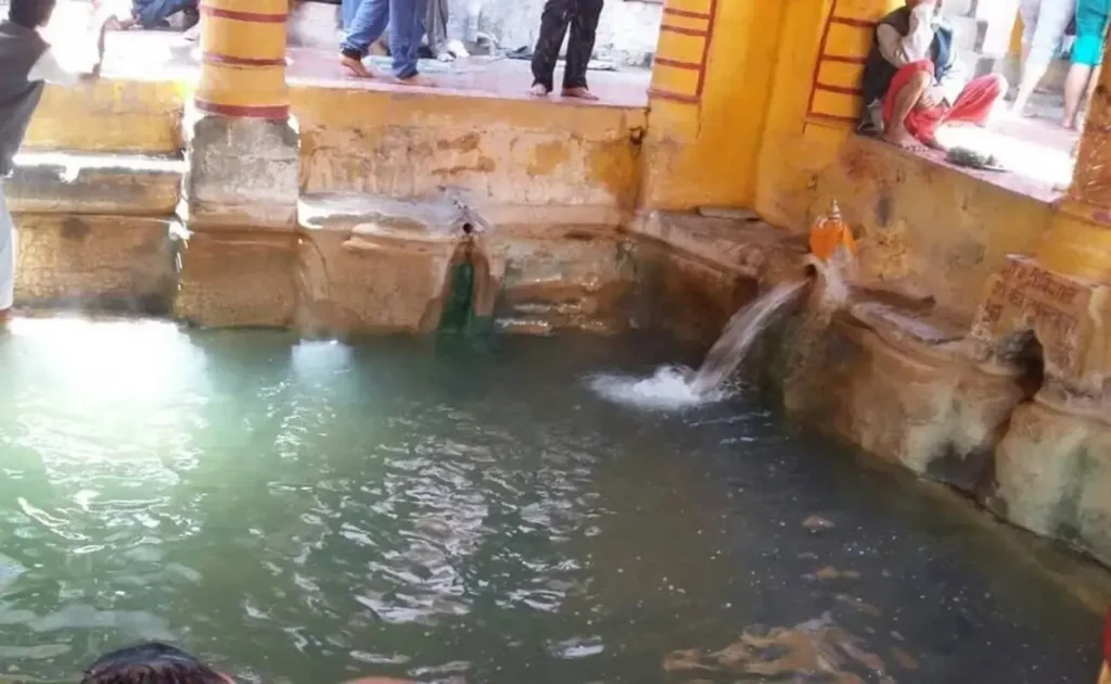 Tapta kund