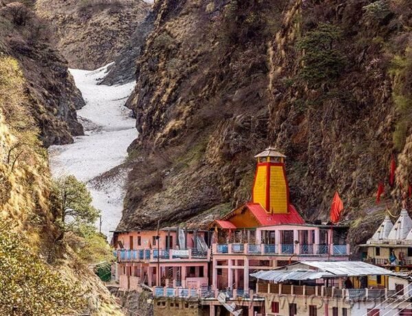 Yamunotri Temple (2)
